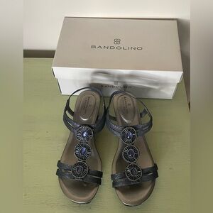 Bandolino wedge heel sandals rhinestone beads Women’s Size 7 1/2”